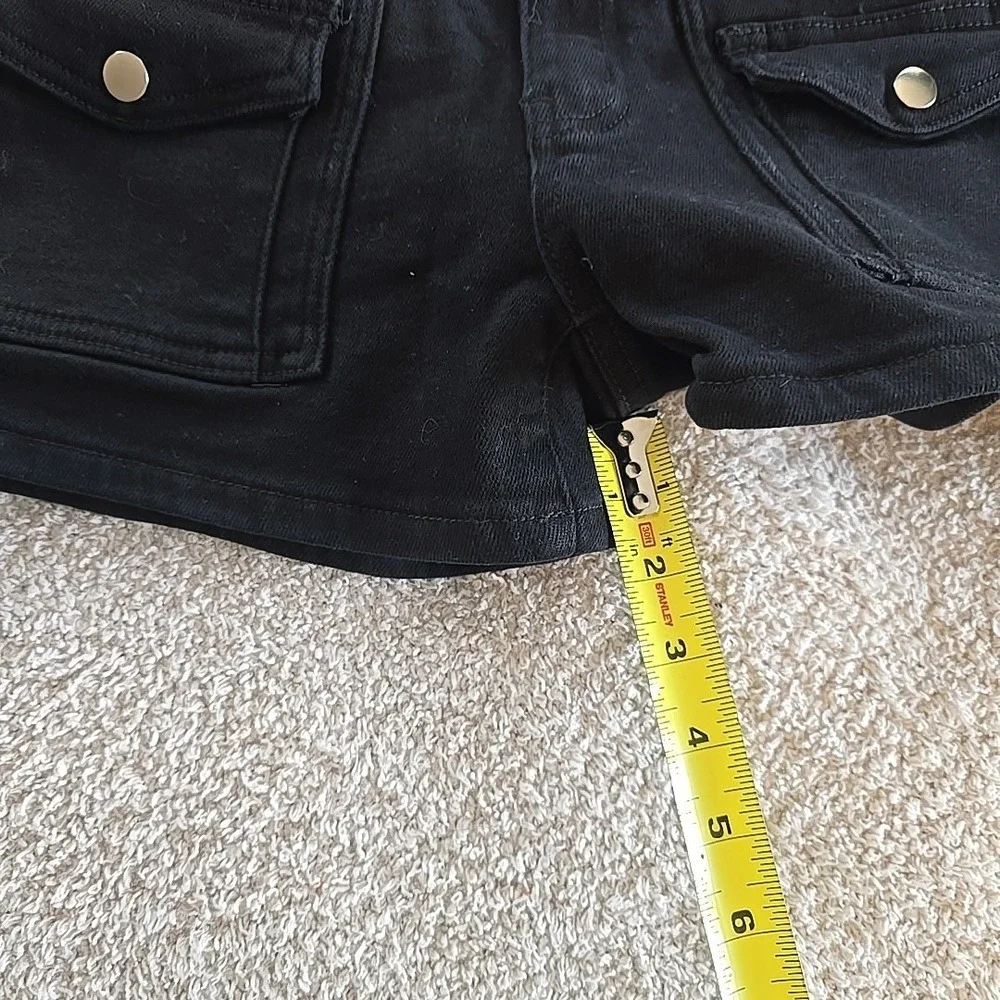 Aotasely Stretch‎ Jean Shorts Mid Waisted Juniors XS Black Denim NWT Festival